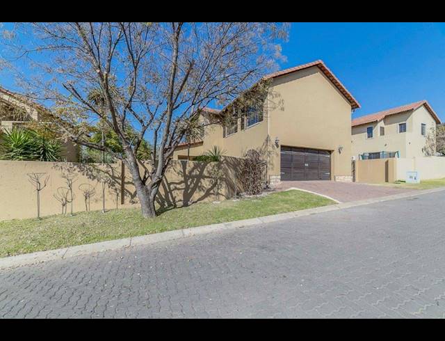 3 BEDROOM FREESTANDING TO LET IN BROADACRES